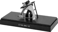 STIHL Modèle de tronçonneuse historique Type BBÜ, échelle 1:12 - toolster.ch